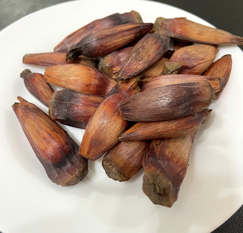 26 pinhões em um prato