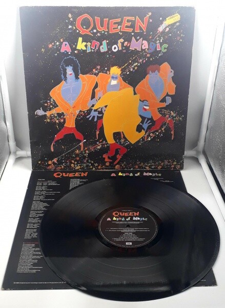 LP de A Kind of Magic
