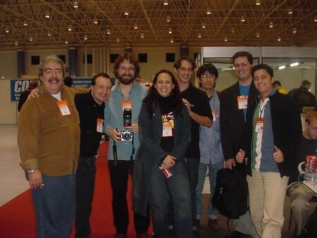 Foto no FISL com Julio Neves, KDHelio Castro, Til Kampetter, Sula Garcia, Toledo (Slackware Zine), Alfredo Kojima, eu e o Sobral