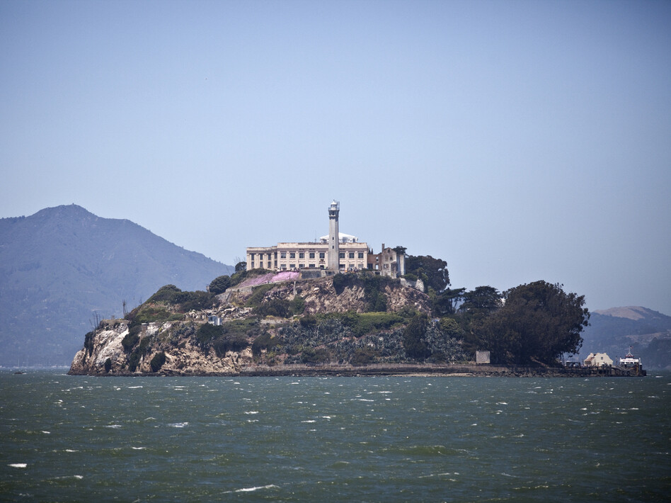 A ilha de Alcatraz e sua prisão