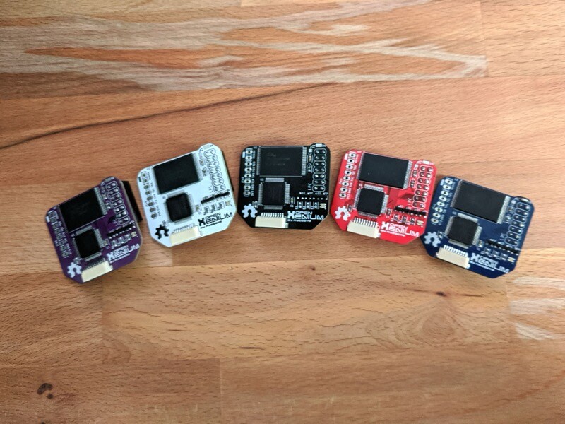 Uma série de modchips para Playstations