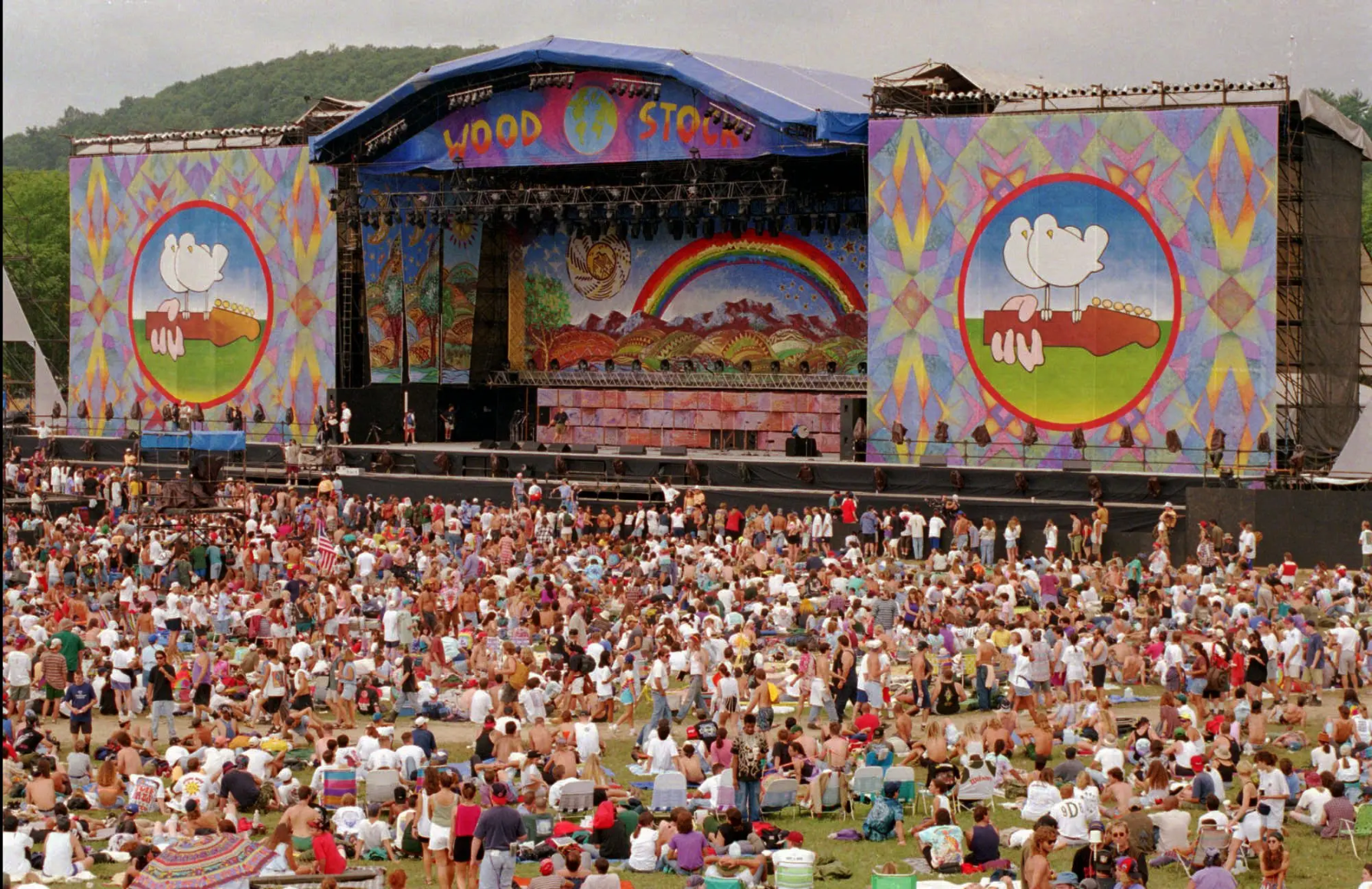 O palco do Woodstock 94