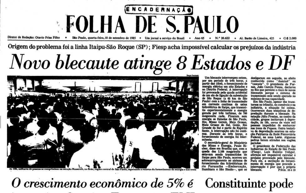 Capa da Folha do dia seguinte, com a manchete: Novo blecaute atinge 8 estados e o DF