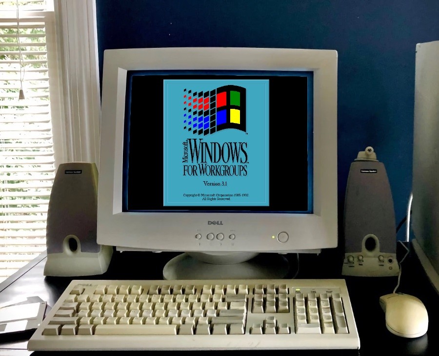 Tela de abertura do Windows for Workgroups 3.1