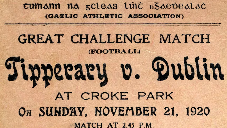 Cartaz impresso do jogo de futebol invadido durante a represária inglesa