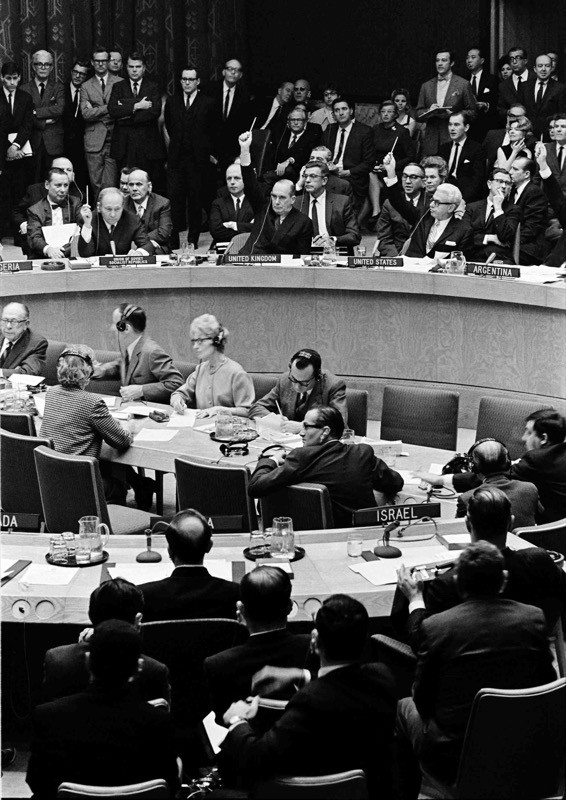 Deliberações sobre a Resolução 242 na ONU, vistas a partir da bancada de Israel<br>