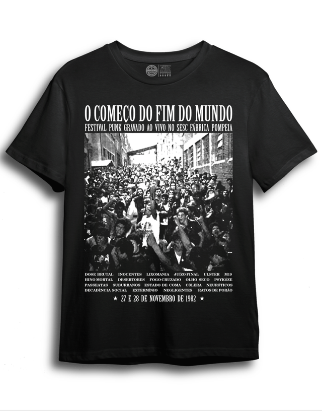 Camiseta preta com capa do disco gravado no festival, em 1982