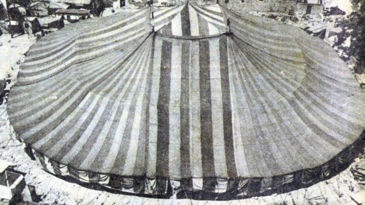 A lona do Gran Circus Norte-Americano, fotografada antes da tragédia.