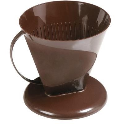 Um porta-filtros para café, tamanho 102, de plástico, em cor marrom, com alça, sobre fundo branco