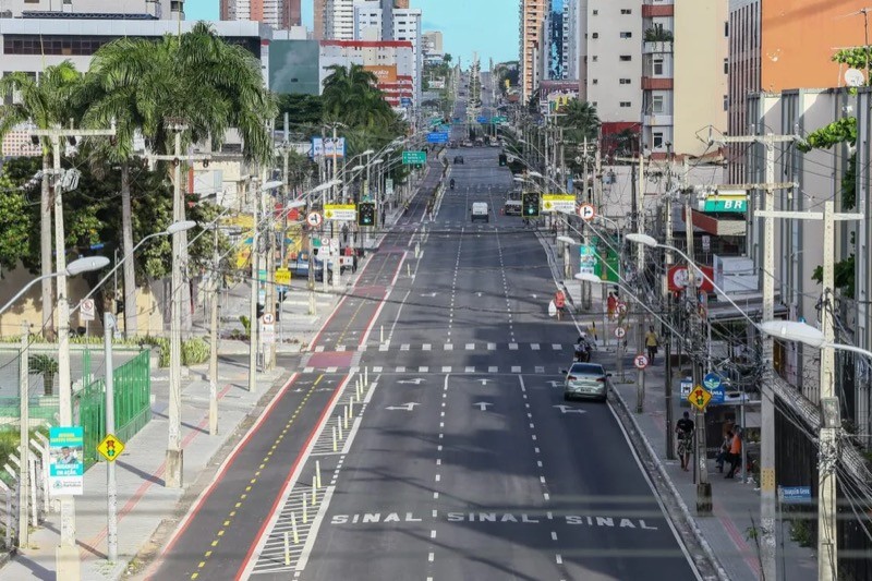 As ruas vazias em Fortaleza, em março de 2020, após as medidas de distanciamento social.