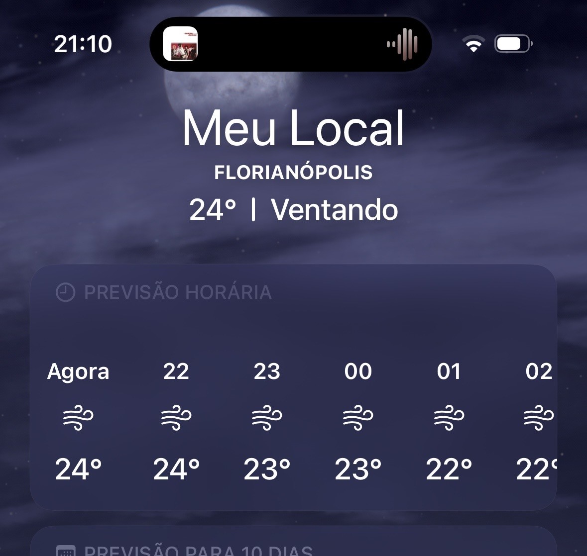 Previsão do tempo mostrando um ícone de ventania que lembra também, com alguma boa vontade, 3 macarrões 
