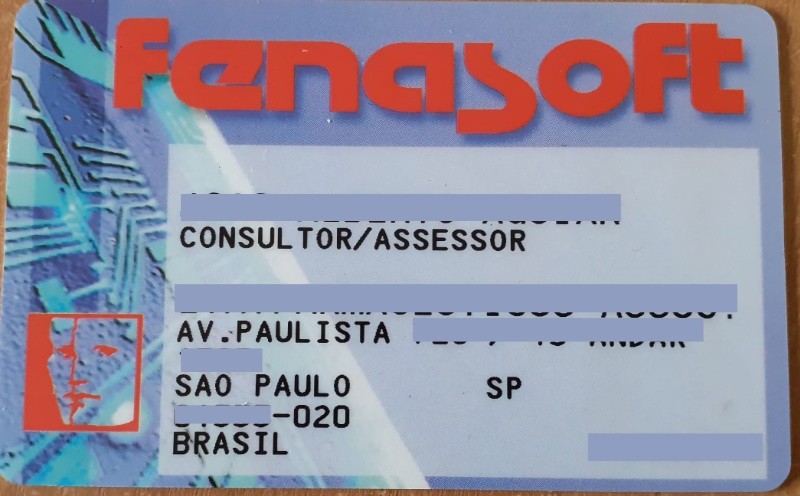 Cartão de acesso informatizado a uma das Fenasofts paulistanas da década de 1990