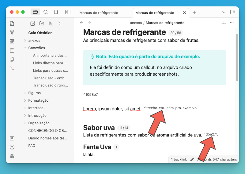 Tela de edição do Obsidian mostrando, com setas, um trecho nomeado automaticamente pelo sistema como ^d5a275 e um trecho nomeado por mim como ^trecho-em-latim-pro-exemplo 