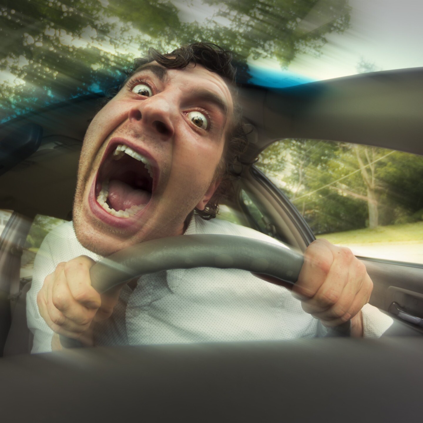 Visão artística de um motorista em atitude de agressividade