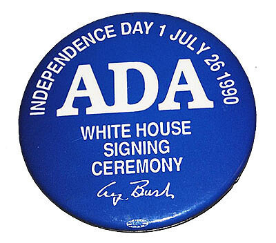 Button comemorativo da presença no “Dia da Independência“, a assinatura da lei da inclusão