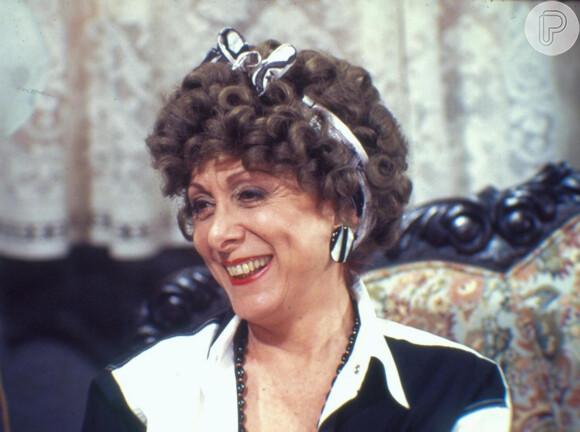 Aracy Balabanian caracterizada como Dona Armênia