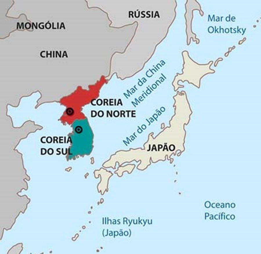 Mapa atual mostrando a posição das Coréias em relação à China, ao Japão e à Rússia.