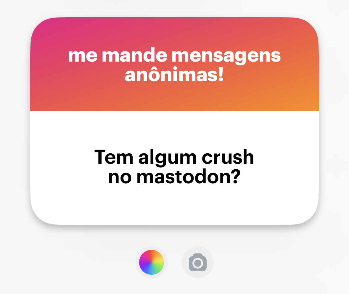 Banner do NGL com a pergunta: <br><br>Tem algum crush no mastodon?