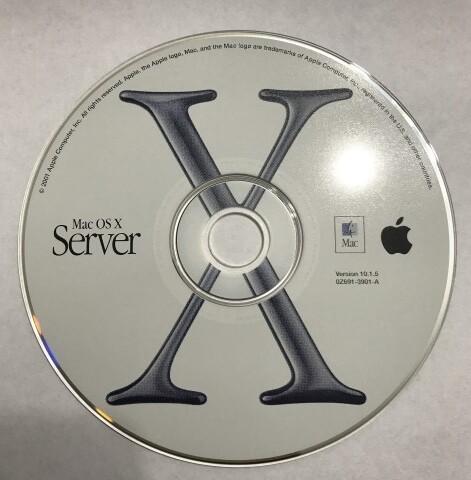 Disco de instalação de uma versão do Mac OS X Server